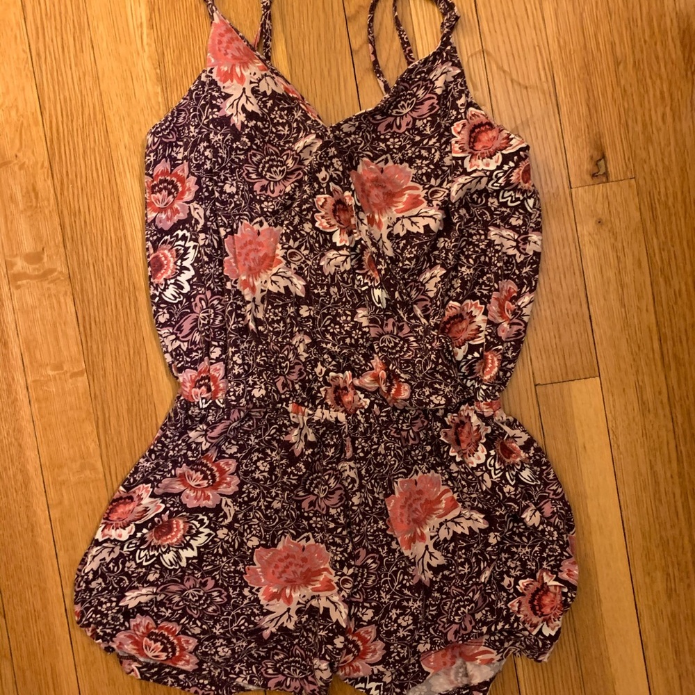 American Eagle romper